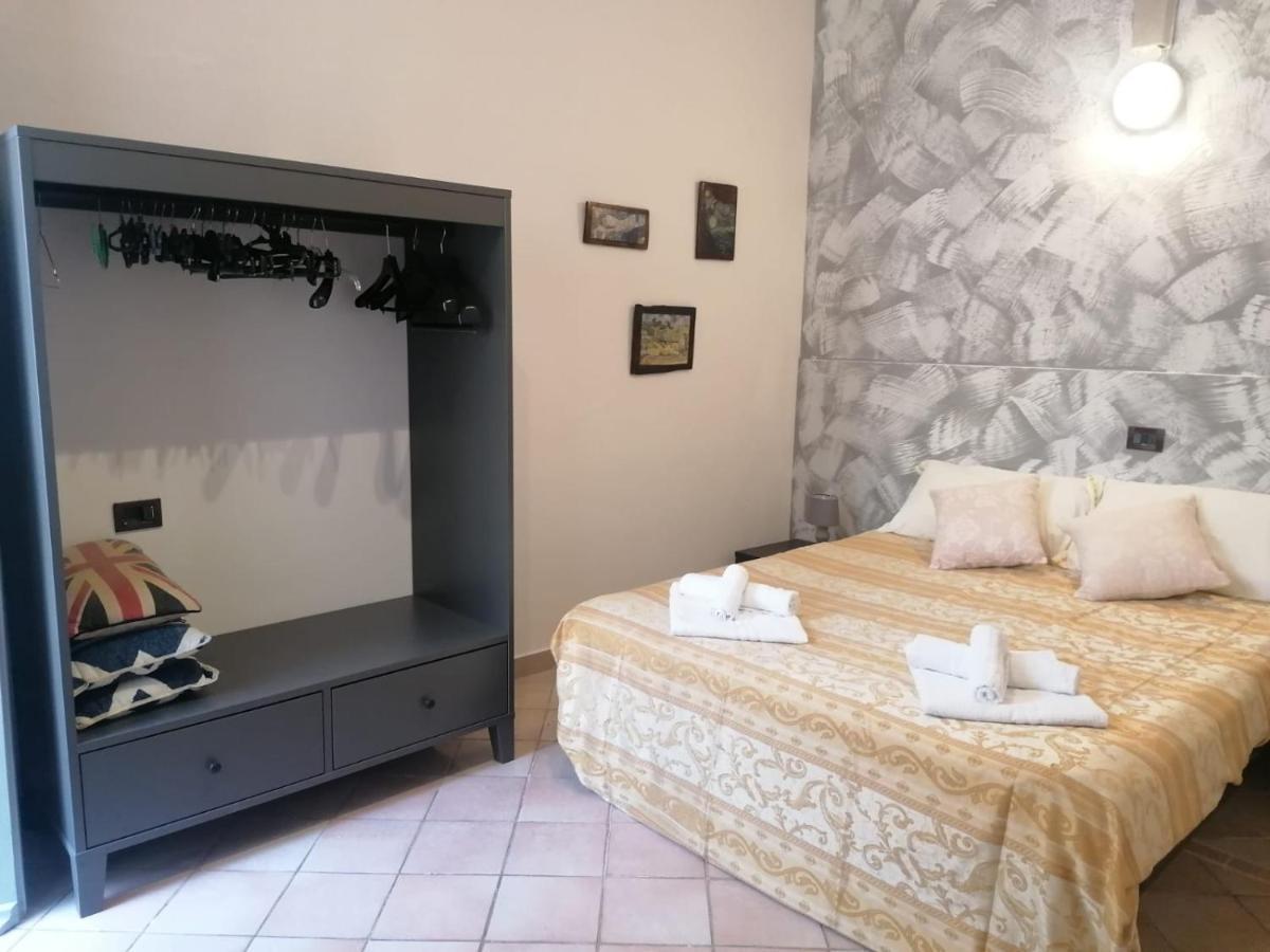 La Casina Giramondo Di Ele Viareggio Extérieur photo