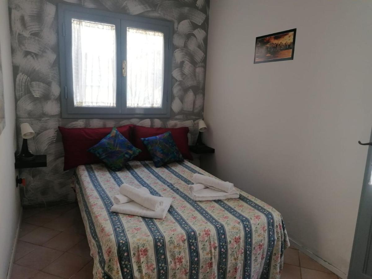 La Casina Giramondo Di Ele Viareggio Extérieur photo